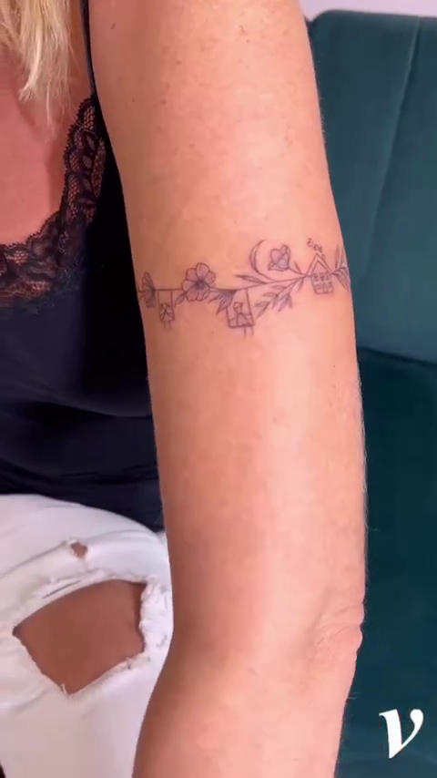 Lucie Benešová se téměř před rokem nechala poprvé tetovat.