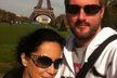 Se snoubencem Petrem v Paříži.