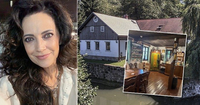 Malebná roubenka Lucie Bílé: Jak to vypadá uvnitř?