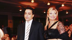 Luciiným bývalým partnerem je řecký podnikatel Nik Papadakis. S ním má pětiletého syna Lucase.