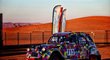 Lucie Engová a Barbora Holická vyrazily na Dakar v ikonickém autě přezdívaném "kachna"