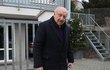 17. 12. 2021, 10:24 hod., Praha-Malešice - Felix Slováček si sbalil kufr 17. 12. 2021, 10:24 hod., Praha-Malešice - Felix Slováček si sbalil kufr
