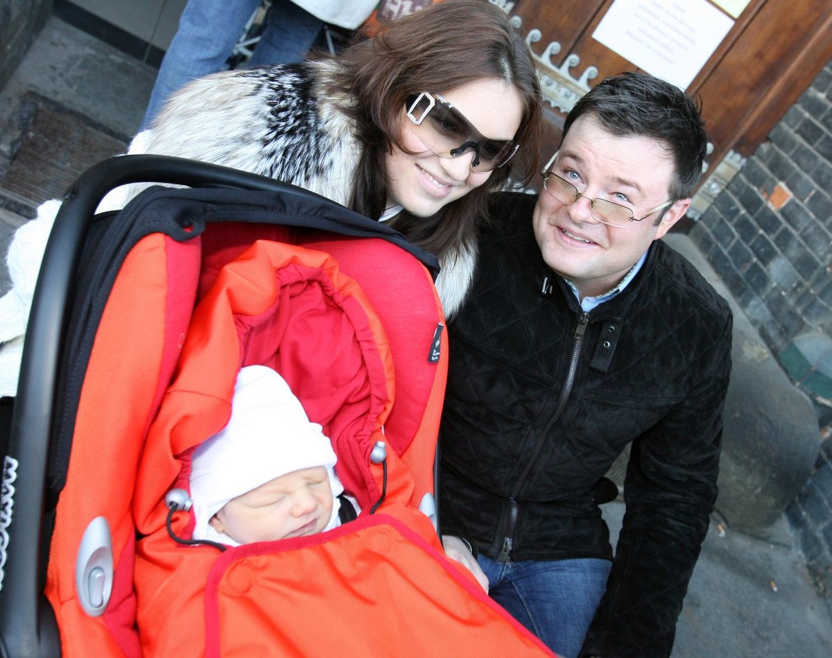2006: V prosinci porodila Zdeňkovi Lucie prvního syna Roberta.