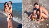 Bývalá miss Váchová na dovolené bez manžela: Poprvé od porodu se ukázala v plavkách!