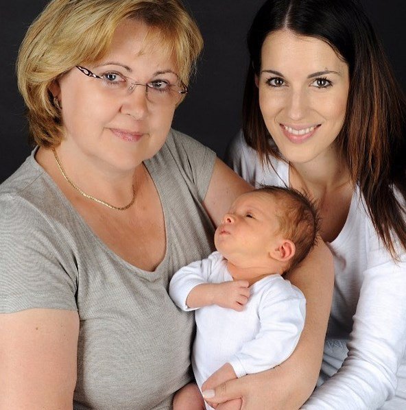 Lucie Křížková s maminkou a dcerou