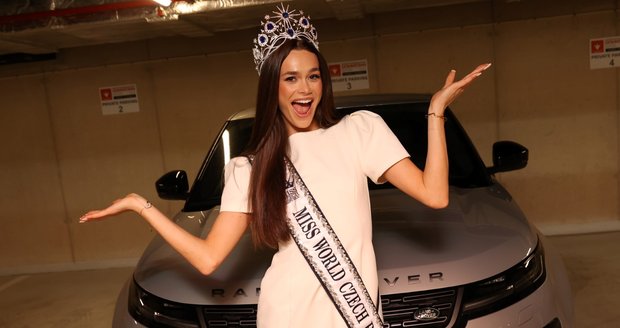 Vítězka Miss Lucie Pisková obdržela nový vůz.