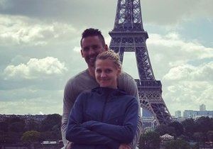 Lucie Šafářová a Tomáš Plekanec si užívají v romantické Paříži.