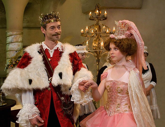 2009: V pohádce Princezna Ano si střihla roztomilou královskou dceru.