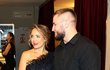 Lucie Vondráčková na premiéře muzikálu Zapomeňte na Shakespeara se svým partnerem Zdeňkem Polívkou. Lucie Vondráčková na premiéře muzikálu Zapomeňte na Shakespeara se svým partnerem Zdeňkem Polívkou.