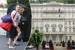 Na svatební noc dorazili novomanželé do karlovarského hotelu Pupp