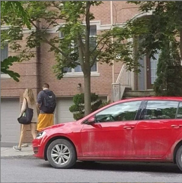 Dle fotografií všímavého zdroje to vypadá, že je Tomáš Zonyga s Lucií v Kanadě pod jednou střechou.