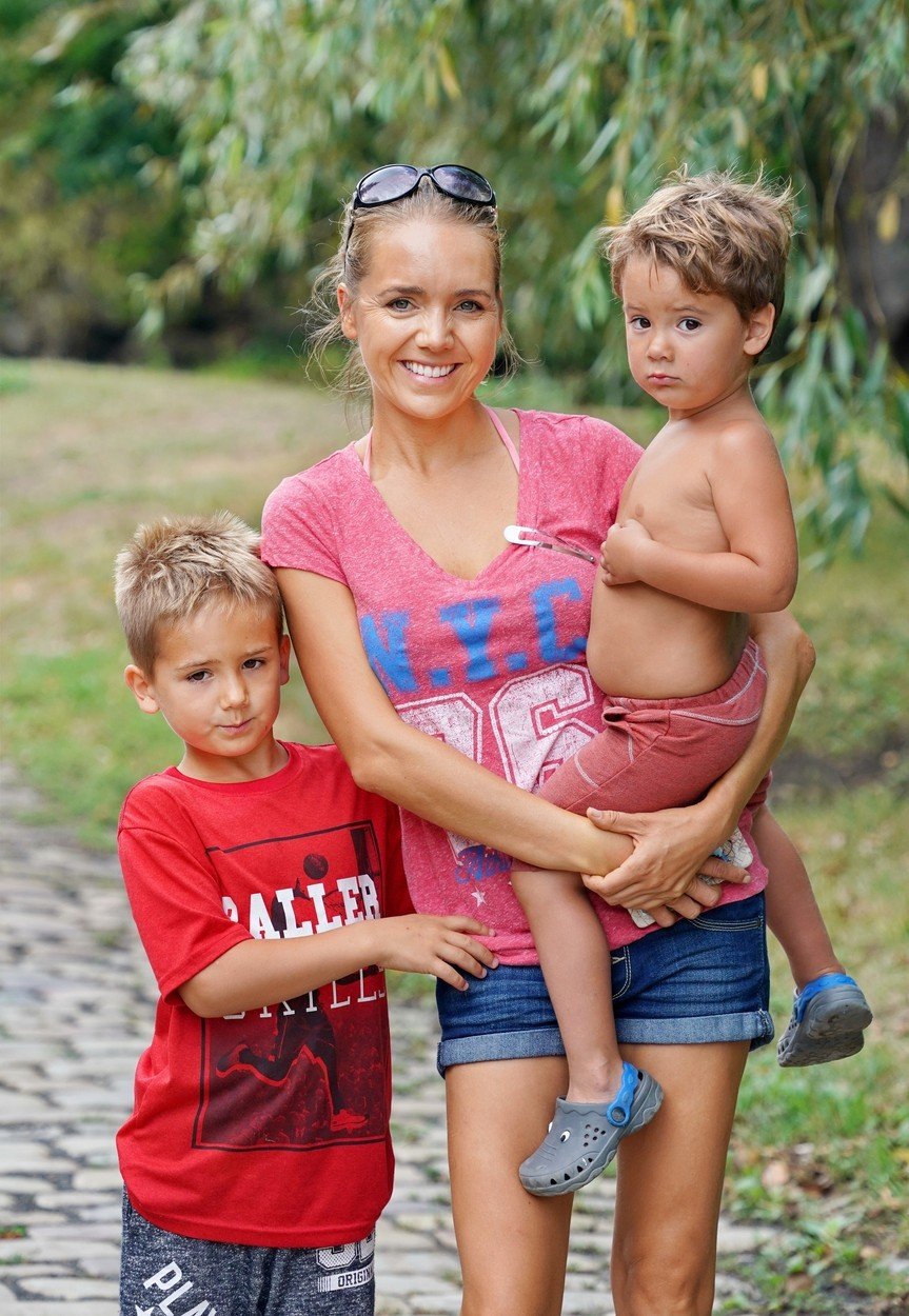 Lucie Vondráčková se svými syny. Nyní už jsou všichni o 3 roky starší.