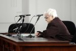 Ludmila Brožová-Polednová před soudem (9. září 2008)