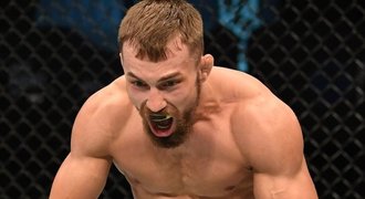 Klein trefil pověstný KOp i v UFC! Tituly pro Adesanyu a Blachowicze