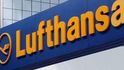 Německá Lufthansa ruší lety z Mnichova a Frankfurtu. Nemá dost zaměstnanců.