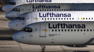 Naděje na konec stávek. Lufthansa se dohodla s odboráři na růstu mezd