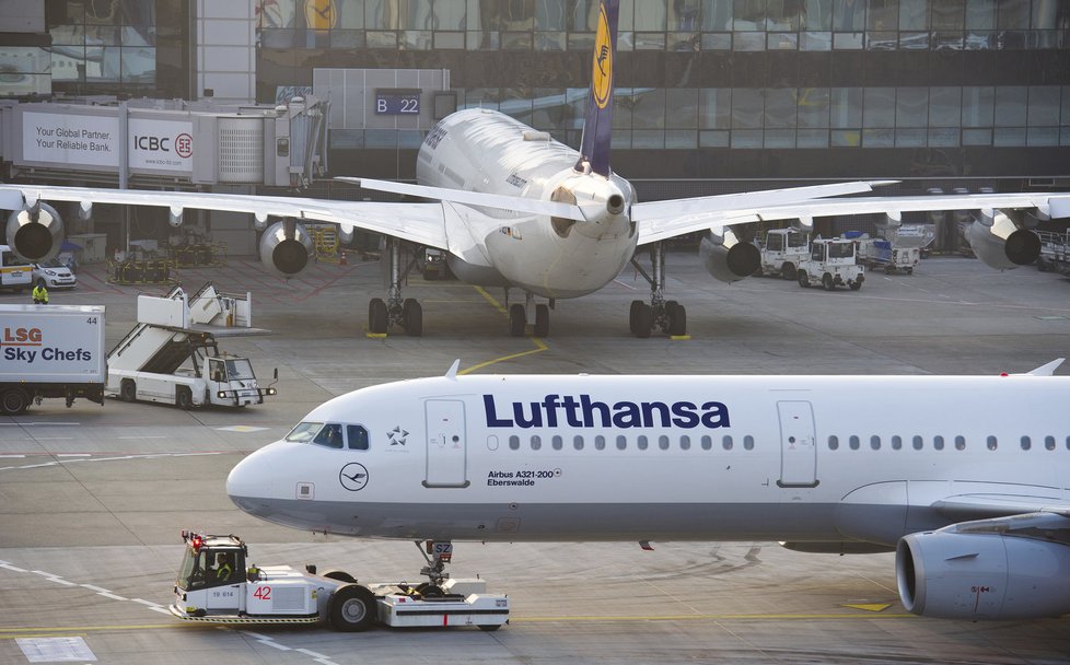 Letadla společnosti Lufthansa (ilustrační foto).
