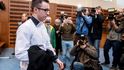 Krajský soud v Hradci Králové 20. listopadu pro nedostatek důkazů zprostil obžaloby Lukáše Nečesaného, který byl obžalován z pokusu o vraždu kadeřnice v Hořicích na Jičínsku v roce 2013