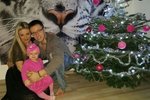 Lukáš Nečesaný oslavil Vánoce s manželkou a dcerkou