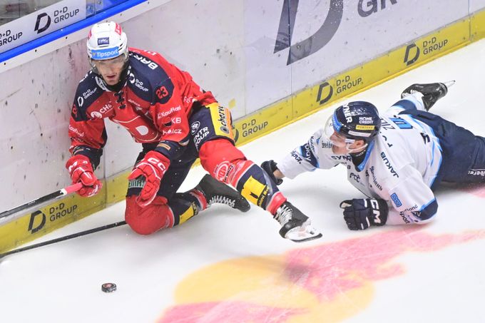 Na mistry se pískalo! Rozštelované Pardubice znovu doma prohrály, změny nepomohly Na mistry se pískalo! Rozštelované Pardubice znovu doma prohrály, změny nepomohly