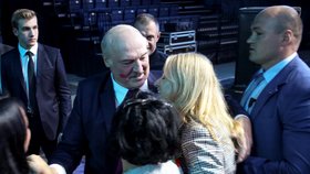Běloruský prezident Alexandr Lukašenko oznámil, že uzavře hranice s Polskem a Litvou. Státy patří mezi ty, které nešetří kritikou jeho režimu