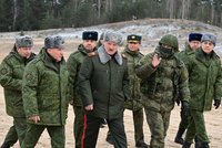 Proč ještě Lukašenko nevyslal vojsko na Ukrajinu? Expert: Dobře ví, že by na to doplatil