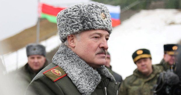 Bělorusko vstoupilo do války?! Přijela jejich kolona, tvrdí Ukrajinci, Lukašenko to odmítá