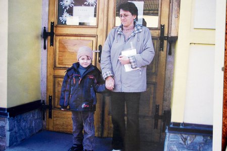 Dcera Alena (†43) se synem Štěpánkem po zápisu do první třídy