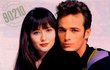 Luke Perry a Shannen Doherty jako Dylan a Brenda v seriálu Beverly Hills 90210.