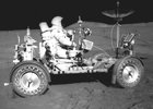 Výročí cesty Apollo 11: Připomeňte si lunární vozidla, co jezdila na Měsíci