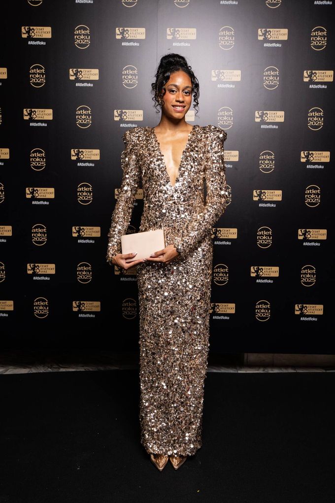 Lu v Nizozemsku: Už měla vafle. Slovíčka? Zatím umí dvě. Neskrývá spokojenost Lu v Nizozemsku: Už měla vafle. Slovíčka? Zatím umí dvě. Neskrývá spokojenost