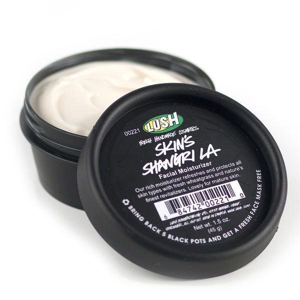 Pleťový krém LUSH Skin&#39;s Shangri LA, 1295 Kč (50 ml), koupíte na www.lush.cz nebo v kamenných prodejnách