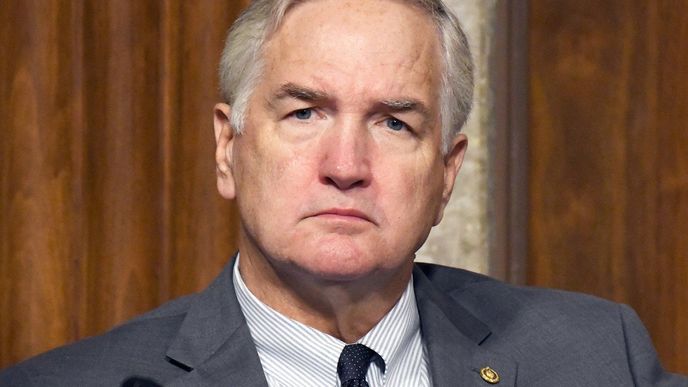 Luther Strange