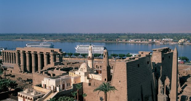 Ilustrační foto. V Luxoru se zřítil dům. Zatím bylo nalezeno 13 mrtvých a 23 zraněných