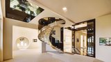 Nejdražší byt v Česku na prodej! Luxusní sídlo na Smíchově má osm teras a po slevě vyjde na 270 milionů