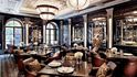 Luxusní dekorativní světelné objekty z Preciosy zdobí interiéry po celém světě. Four Seasons Hotel, Petrohrad