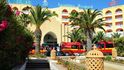 luxusní tuniský hotel Riu Imperial Marhaba, kde terorista zabil desítky turistů