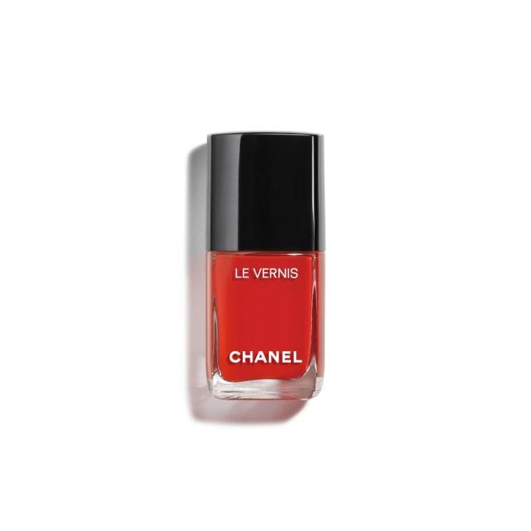 Chanel, lak na nehty, 28 USD (cca 594 Kč)