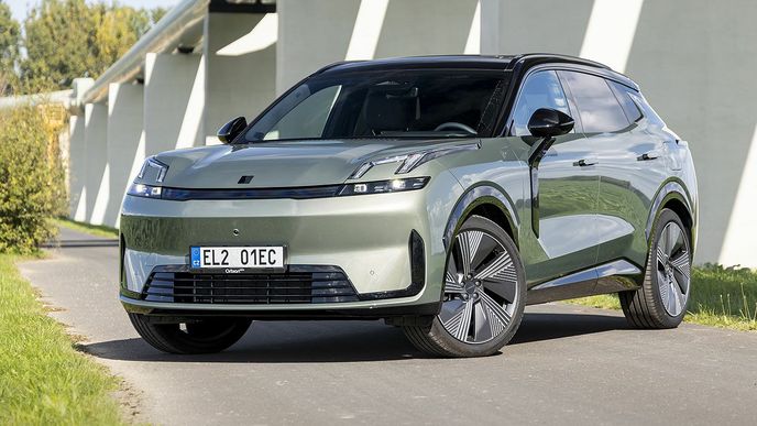 Lynk & Co 08 Lynk & Co 08