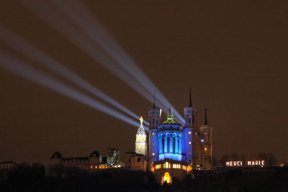 Notre-Dame de Fourvière při Svátku světel