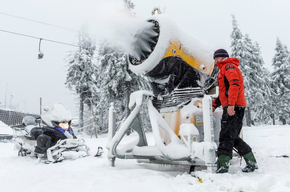 Lyžařské středisko SkiResort Černá hora - Pec