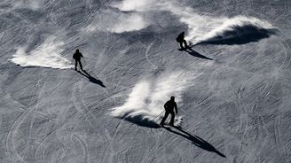 Skipasy v Česku podraží méně než v Alpách. Cenový rozdíl se však dál zkracuje Skipasy v Česku podraží méně než v Alpách. Cenový rozdíl se však dál zkracuje