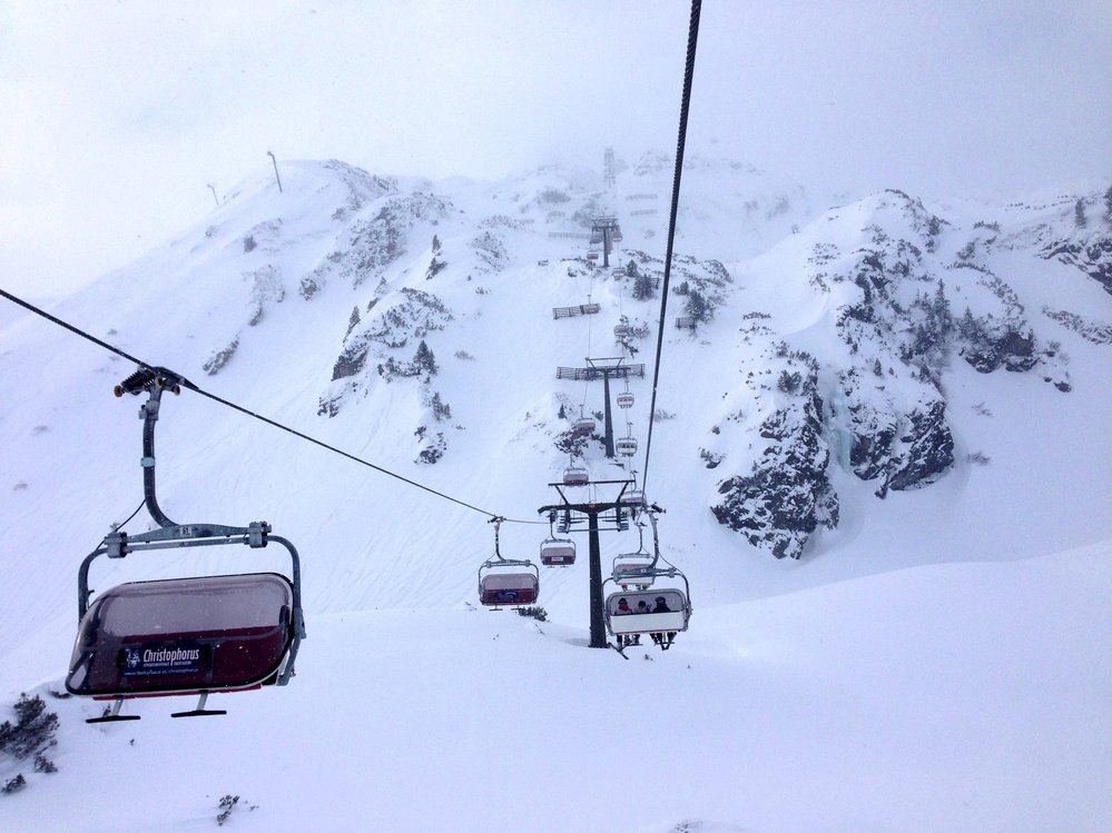 Lyžování v alpském středisku Obertauern