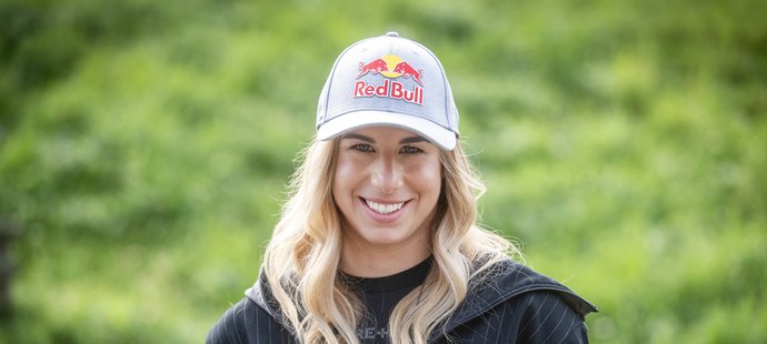 Valta spolupracoval i s Ester Ledeckou.