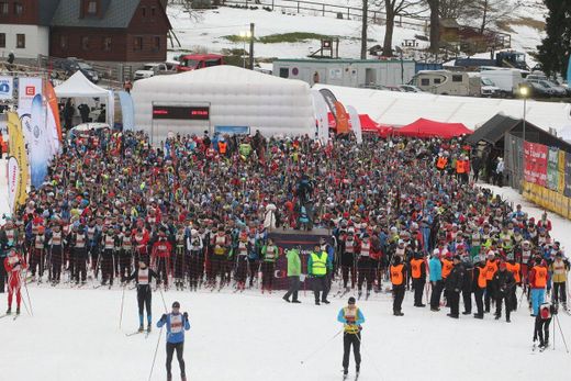 Start Jizerské padesátky v roce 2015 Start Jizerské padesátky v roce 2015