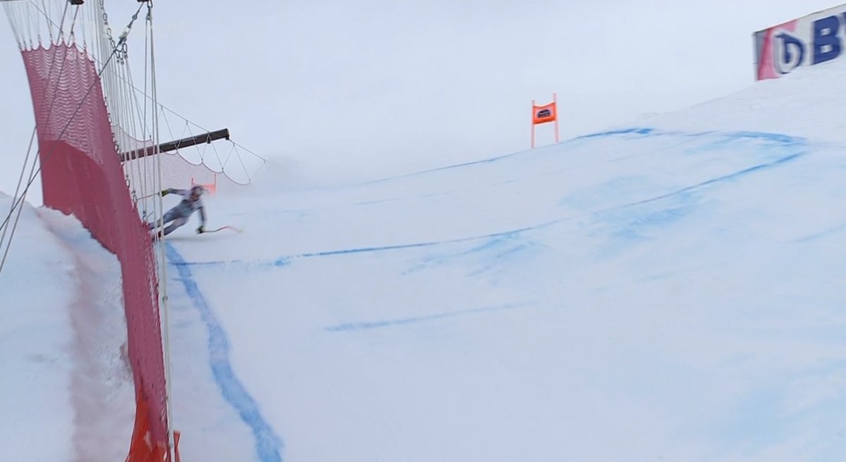 Pád Ester Ledecké při sjezdu v Crans Montaně