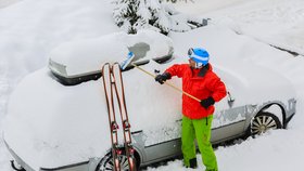 Jak přepravit lyže nebo snowboard? Jedeme na hory! 