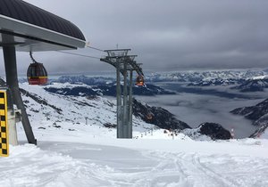 V Kaprunu na lyžaře čeká 41 kilometrů sjezdovek, v Alpách lze ale najít i střediska čtyřikrát větší