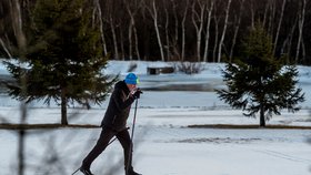 V lyžařských areálech po celém Česku začala sezona (4. 12. 2021)