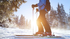 Lyžařská sezona se drží zuby nehty. Velké skiareály pořád jedou